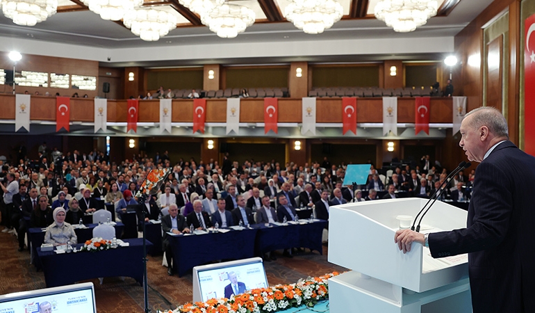 Değişime fren… AKP’de ‘kongre’ tartışmaları başladı