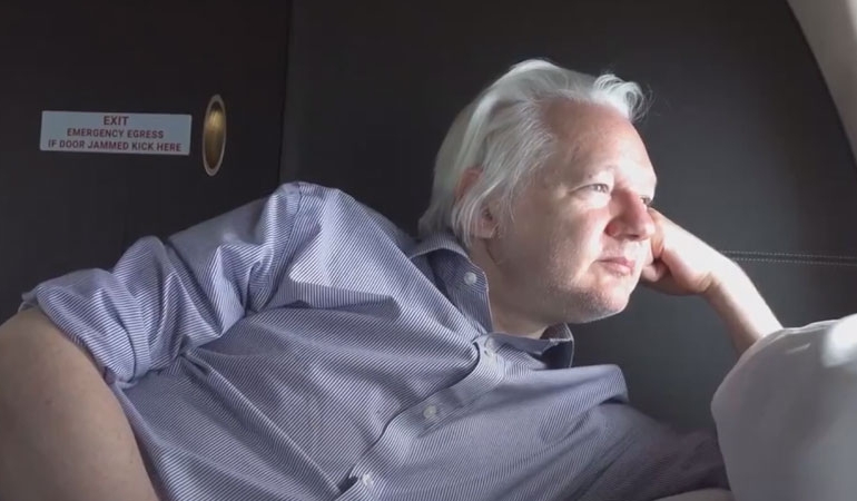 Assange’ın ABD ile yaptığı anlaşma gazetecilik için kötü örnek mi?