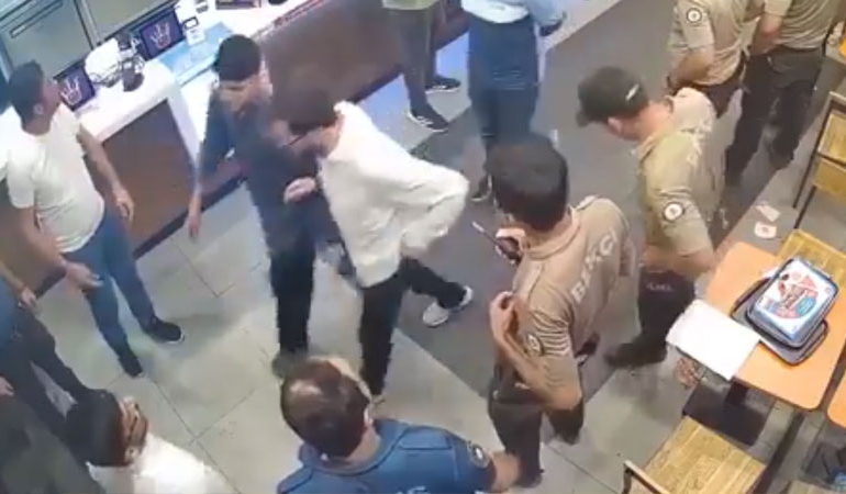 Diyarbakır’daki Starbucks ve Burger King baskınları ‘polis nezaretinde’ mi yapıldı? Gözaltına alınanlar serbest kaldı