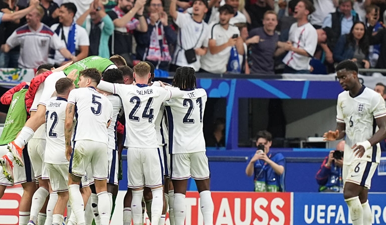 İngiltere son dakika golüyle çeyrek finalde