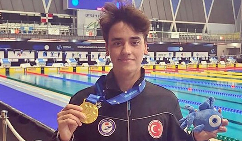 Milli yüzücü Kuzey Tunçelli Avrupa şampiyonu!