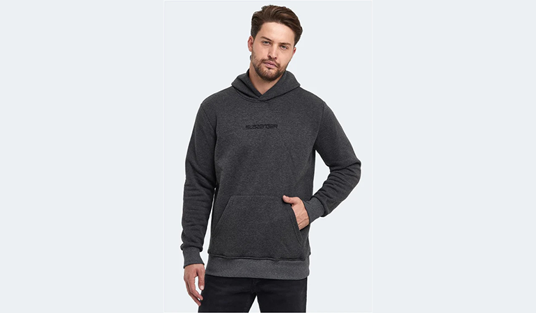 Her ortamda kalitesi ve şıklığını kanıtlayan Slazenger erkek sweatshirt modelleri