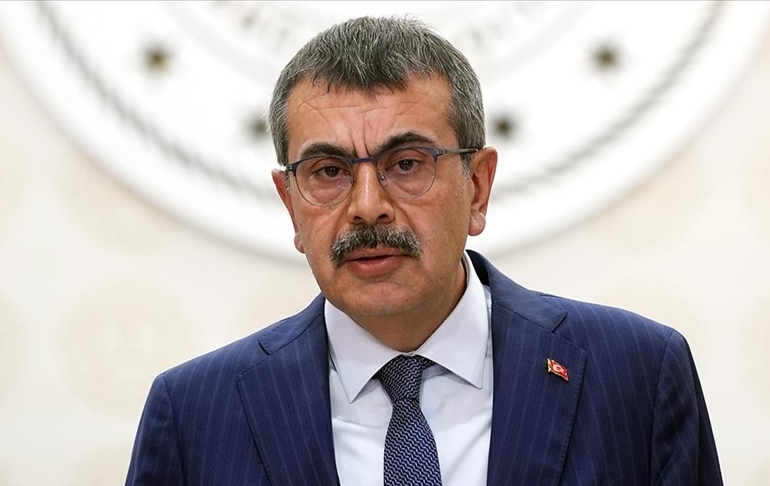 Bakan Tekin’den ‘mülakatlarda torpil’ açıklaması
