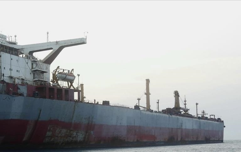Akdeniz açıklarında 5 gemi vuruldu