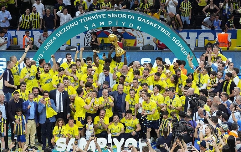 Basketbol Süper Ligi’nde şampiyon Fenerbahçe Beko