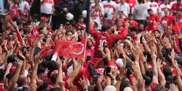 turkler-mac