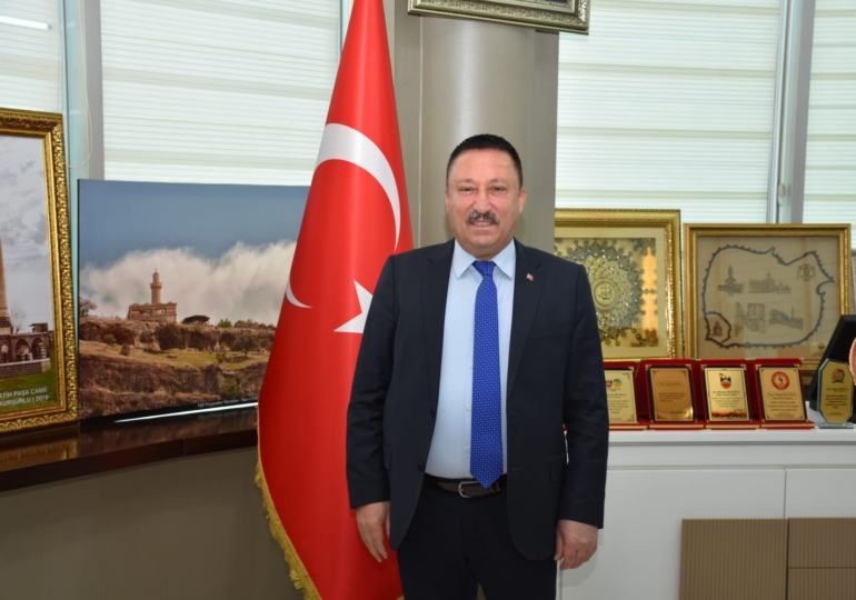Eski belediye başkanı ve 14 yakınının mal varlıklarına el konuldu