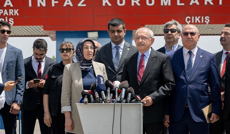 Kılıçdaroğlu ve Ayşe Ateş’ten ortak açıklama: ‘Cinayetin siyasi ayağı ortaya çıkmasın istiyorlar’