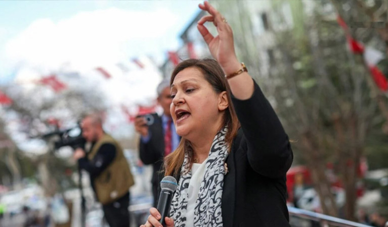 Burcu Köksal hakkında ‘AKP’ iddiası: ‘Eşi üzerinden tehdit ediliyor’