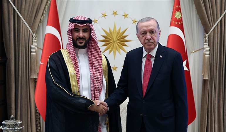 erdogan-arabistan-savunma-bak