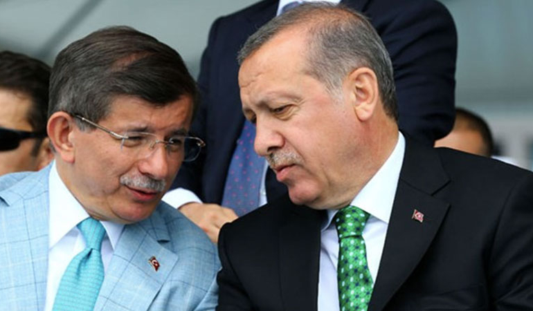 AKP ‘özüne’ mi dönüyor? Ahmet Davutoğlu’nun geçiş planı