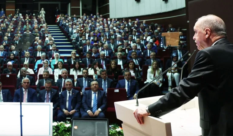 AKP’de 100’e yakın yeni vekil sınıfta kaldı… Erdoğan uyarı hazırlığında!