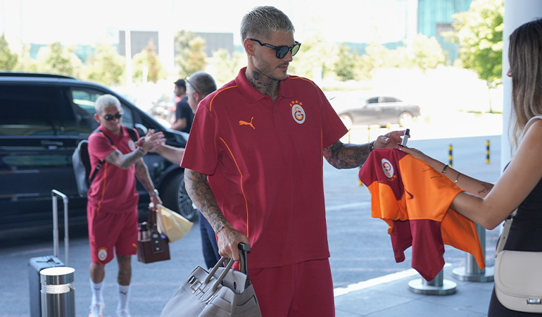 Galatasaray, Avusturya’ya gitti: İşte kamp kadrosu…