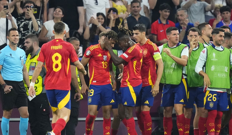 EURO 2024’te ilk finalist İspanya oldu