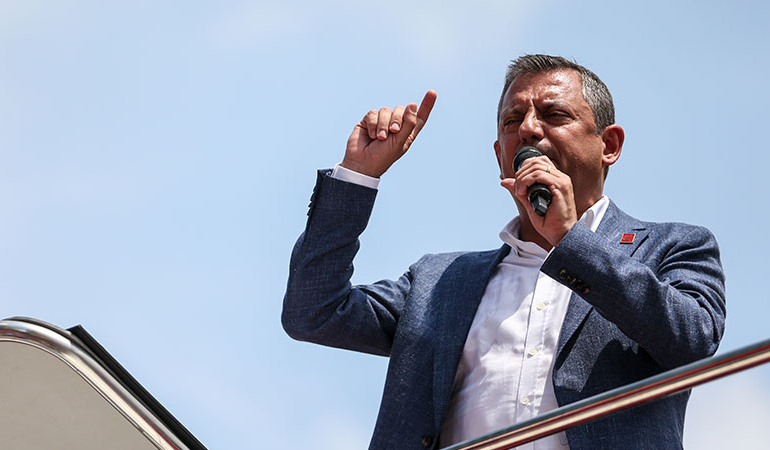 Özel’den Erdoğan ve Bahçeli’ye: Onlar istiyor diye kavga etmeyiz