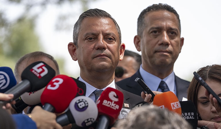 Özgür Özel’den erken seçim açıklaması: Yarın karar alalım…