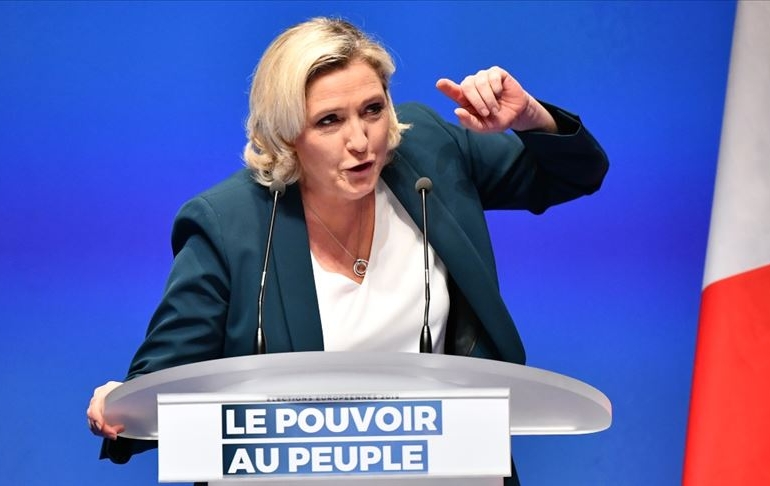 Fransız siyasetçi Le Pen’e soruşturma