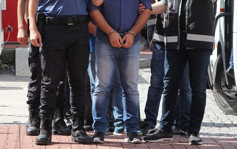 Gümrükte rüşvet operasyonu: Gözaltılar var
