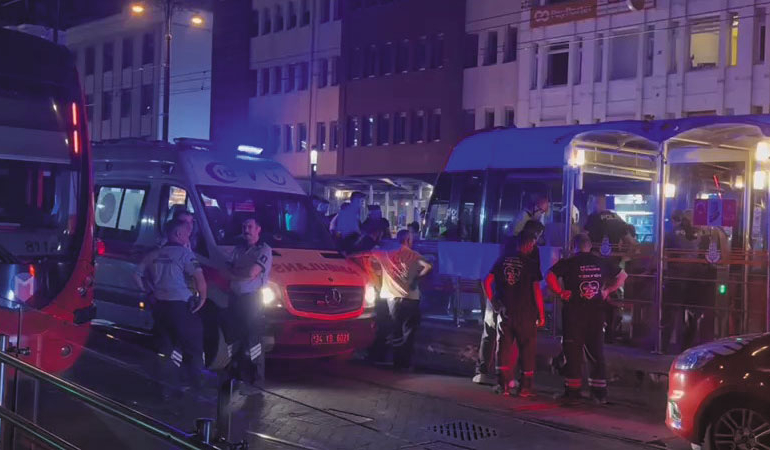 İstanbul’da tramvay faciası: 1 kişi öldü