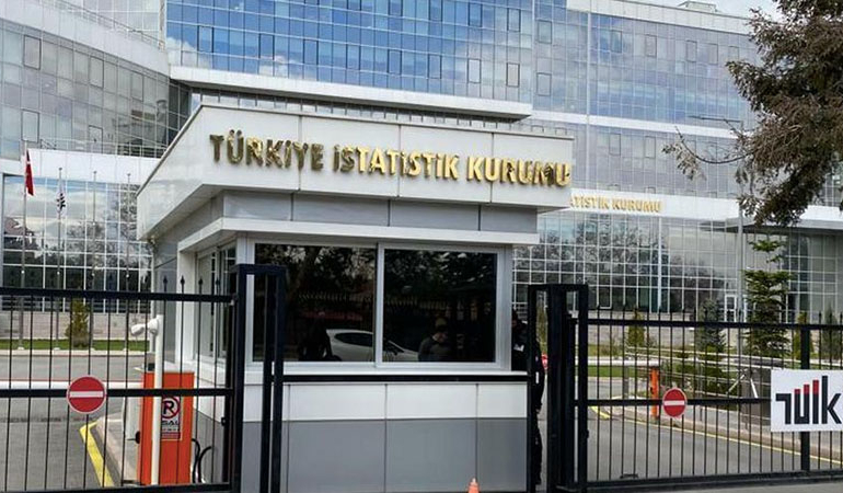 TÜİK davasında emeklileri umutlandıran ara karar