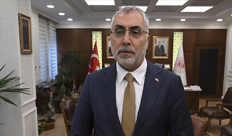 Bakan Işıkhan, SGK borcu en yüksek 5 belediyeyi açıkladı
