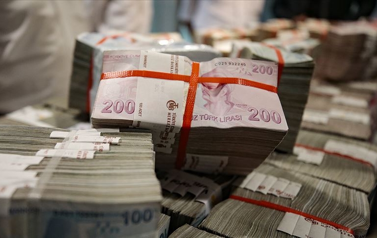 Yeni Şafak’tan dikkat çeken teklif:  Zenginlerden bir defaya mahsus aktif vergi alınsın