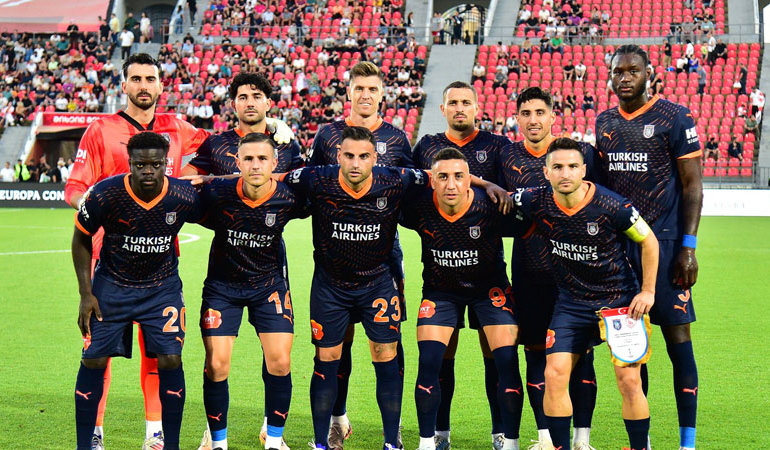 Başakşehir tur avantajını kaptı