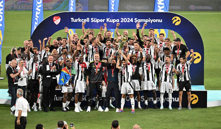 Süper Kupa Beşiktaş’ın: Fark attılar
