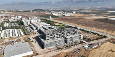 bu-yanlisin-faturasi-cok-agir-olur-bir-hastaneyi-yutan-fayin-ustune-yeni-hastane-y4lh