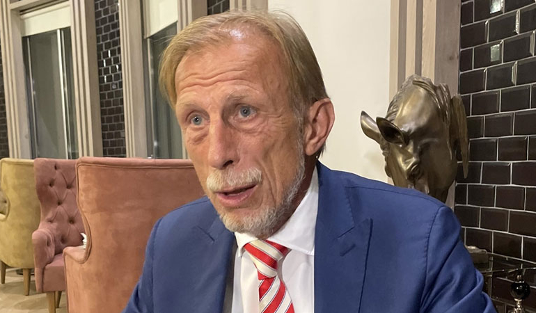 Christoph Daum yaşamını yitirdi