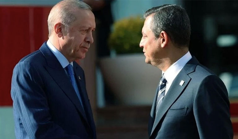 Metropoll’den yeni anket: AKP’den kopan seçmen hangi partiye gidiyor? CHP oylarında dikkat çeken detay
