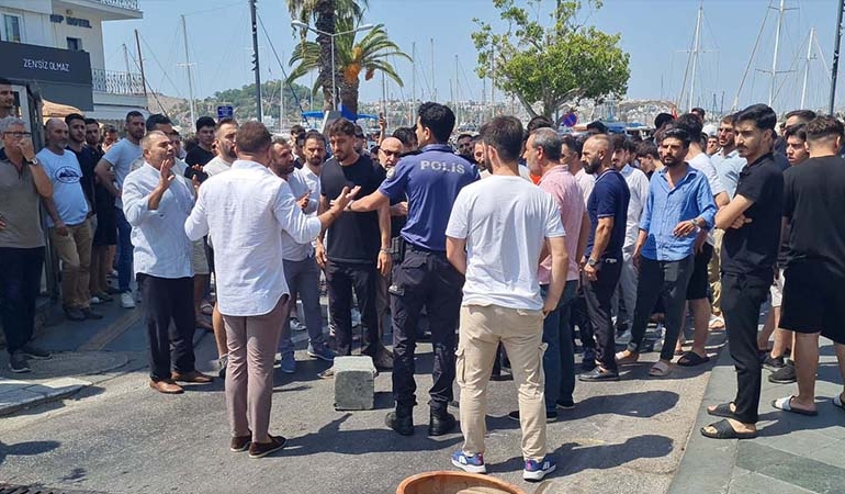 Bodrum’da esnaf taklit ürün denetimine karşı yolu kapattı