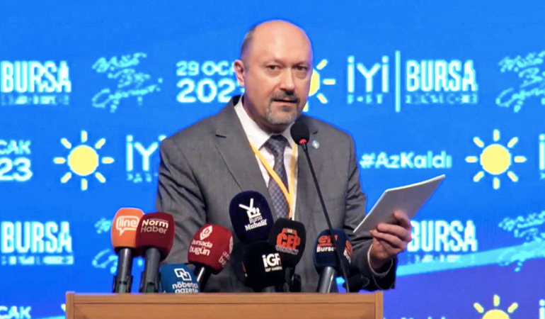 İYİ Partili il başkanı istifa etti