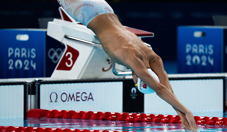 Paris 2024’te tarihi başarı: 16 yaşındaki milli yüzücü Kuzey Tunçelli finalde!