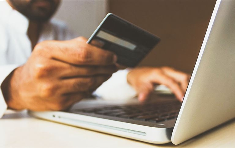 Yurt dışından online alışverişe vergi freni