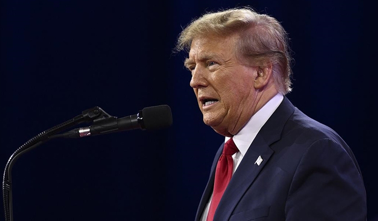 Trump’tan Putin’e tebrik