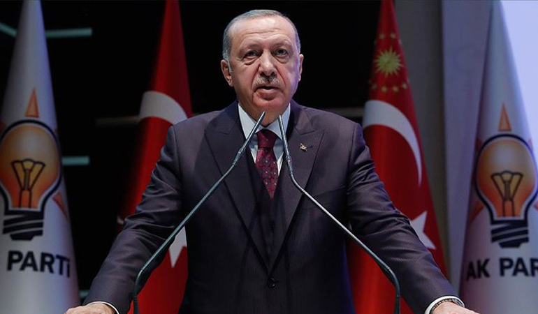 AKP’de kritik toplantı: Erdoğan değişim için harekete geçecek