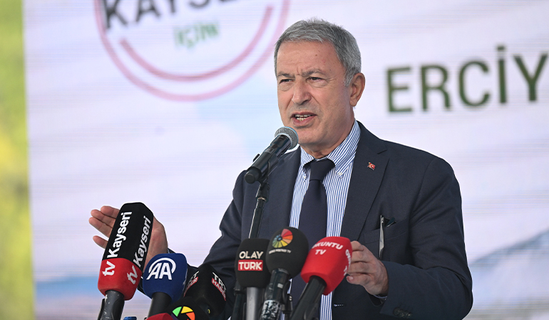 Hulusi Akar tepki çeken sözlerini yineledi