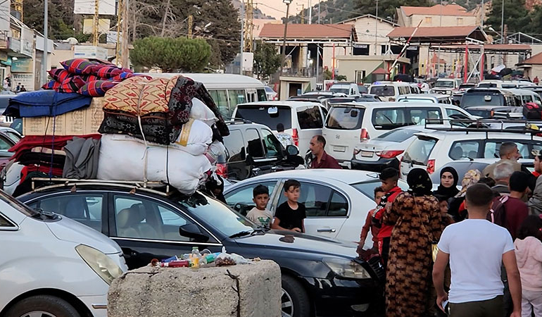 İsrail saldırılarından kaçan Lübnanlılar Suriye’ye göçüyor: ‘Beşar Esad’ı çok seviyoruz’