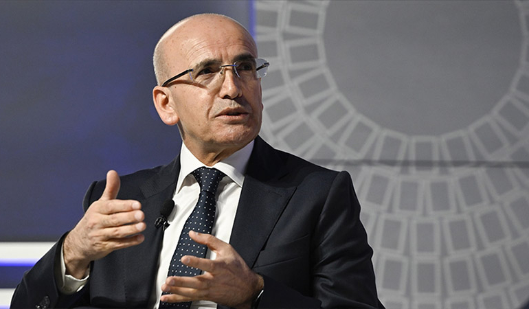 Almanya’da dev şirketlerin yöneticileriyle buluştu: Mehmet Şimşek’ten ilk mesaj…