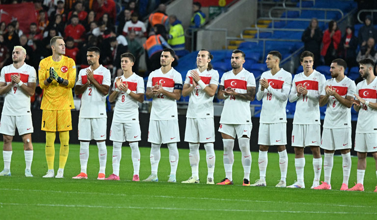 A Milliler Uluslar Ligi’ne beraberlikle başladı