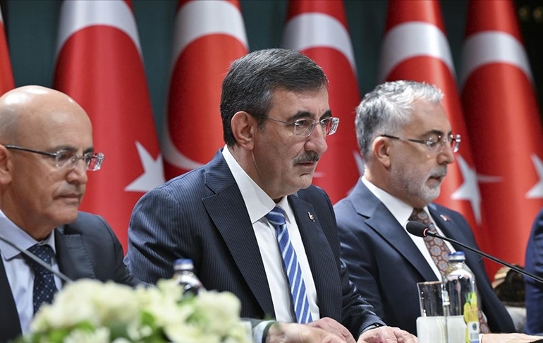 Orta Vadeli Program açıklandı: Enflasyon tahminleri yükseldi, büyüme düştü