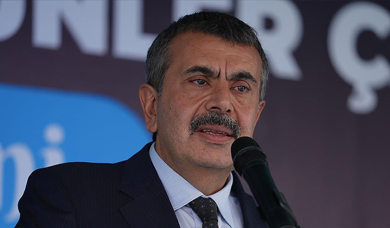 Bakan Tekin, tarikatlar konusunda ısrarcı! ‘Özgür bir Türkiye noktasındayız’
