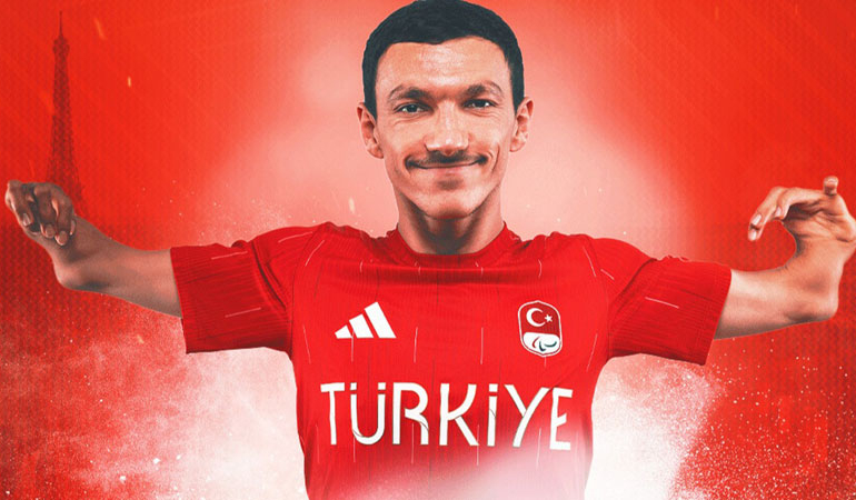 Umut Ünlü’den Paris’te altın madalya!