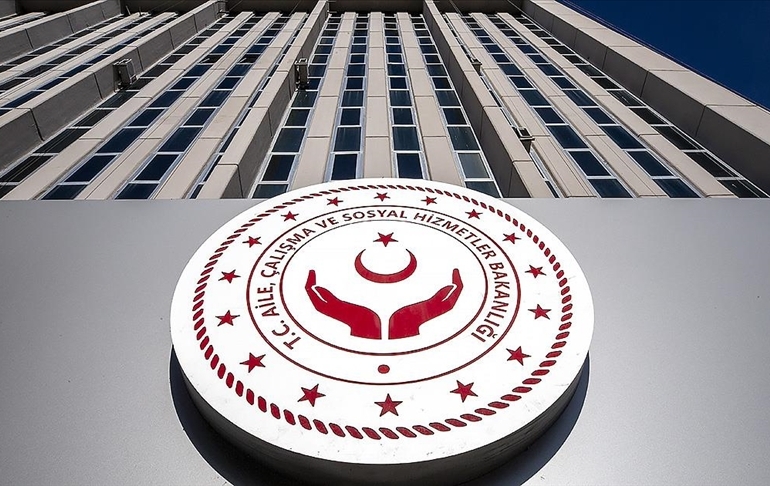 ‘Devlet korumasındaki 4 kız çocuğu kayıp’ iddiası: Bakanlıktan açıklama geldi