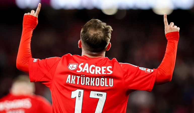 Kerem Aktürkoğlu durdurulamıyor: Bir devrede 3 gol