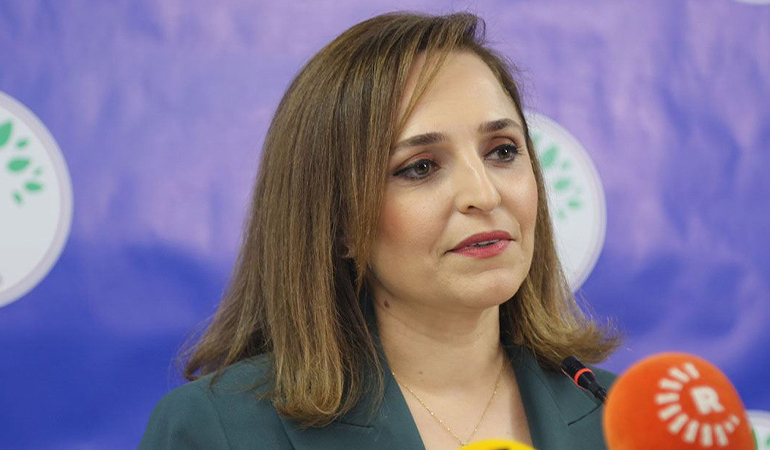 DEM Parti: İmralı hazır, Öcalan hazır, devlet hazır mı?