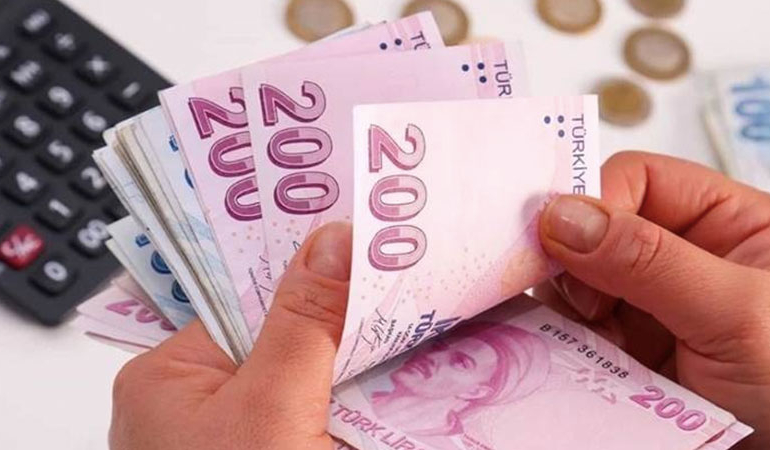 Emekli maaşı farkına 2 formül masada!