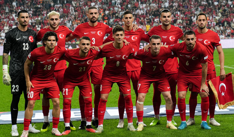 A Milliler tek golle güldü