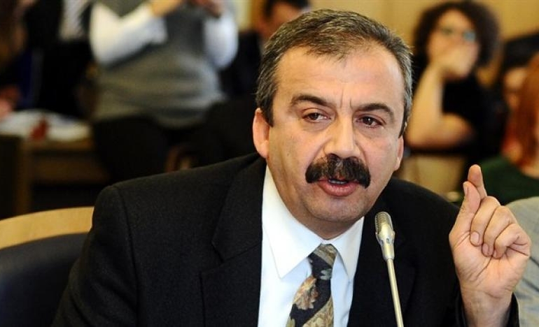 DEM Partili Sırrı Süreyya Önder’den Erdoğan ve Bahçeli’ye teşekkür